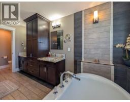 Photo 31 of 40, 7648 STILLWATER CRESCENT · Prince George, BC