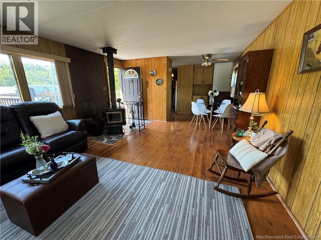 144 Conifer Crescent - 10