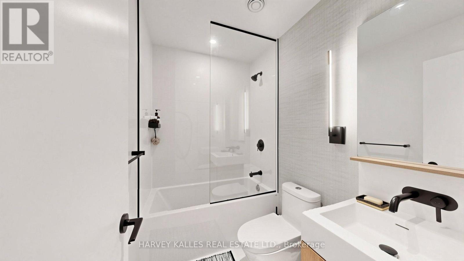 #3302 127 BROADWAY AVENUE - Image 29