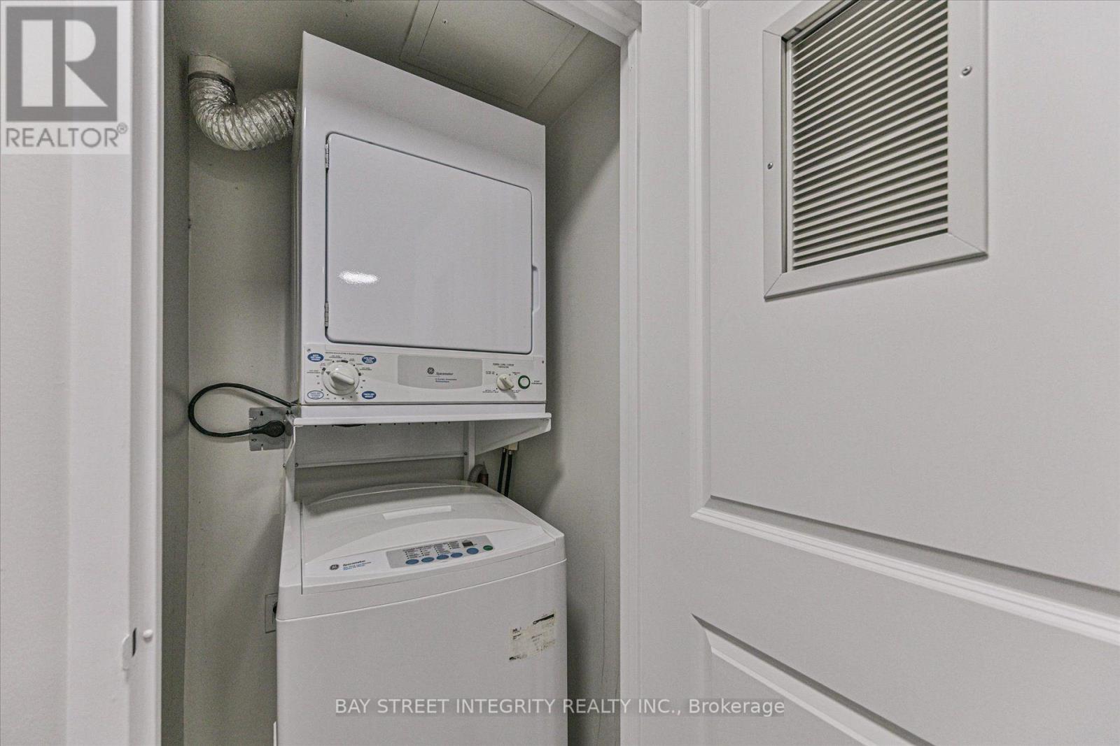 #602 11 ST JOSEPH STREET - Image 18