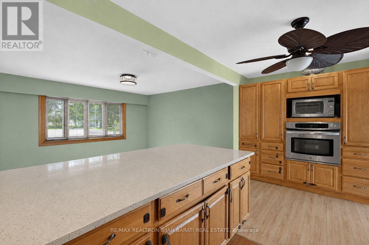 601 CONACHER DRIVE - Image 15
