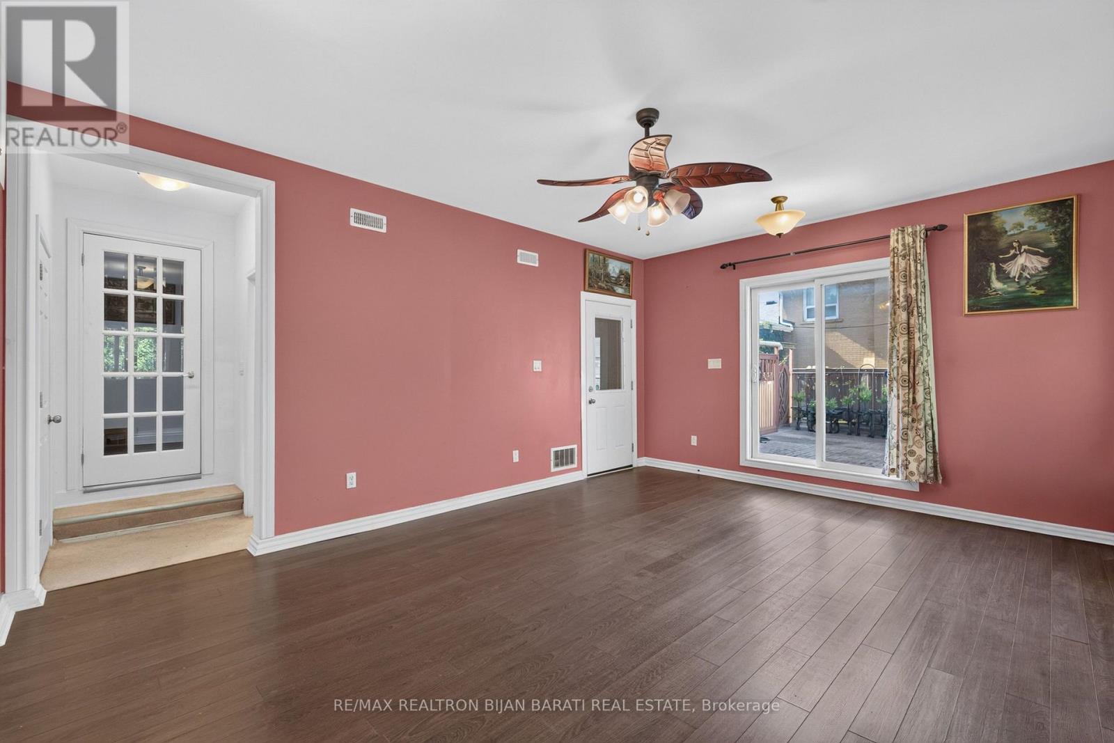 601 CONACHER DRIVE - Image 18