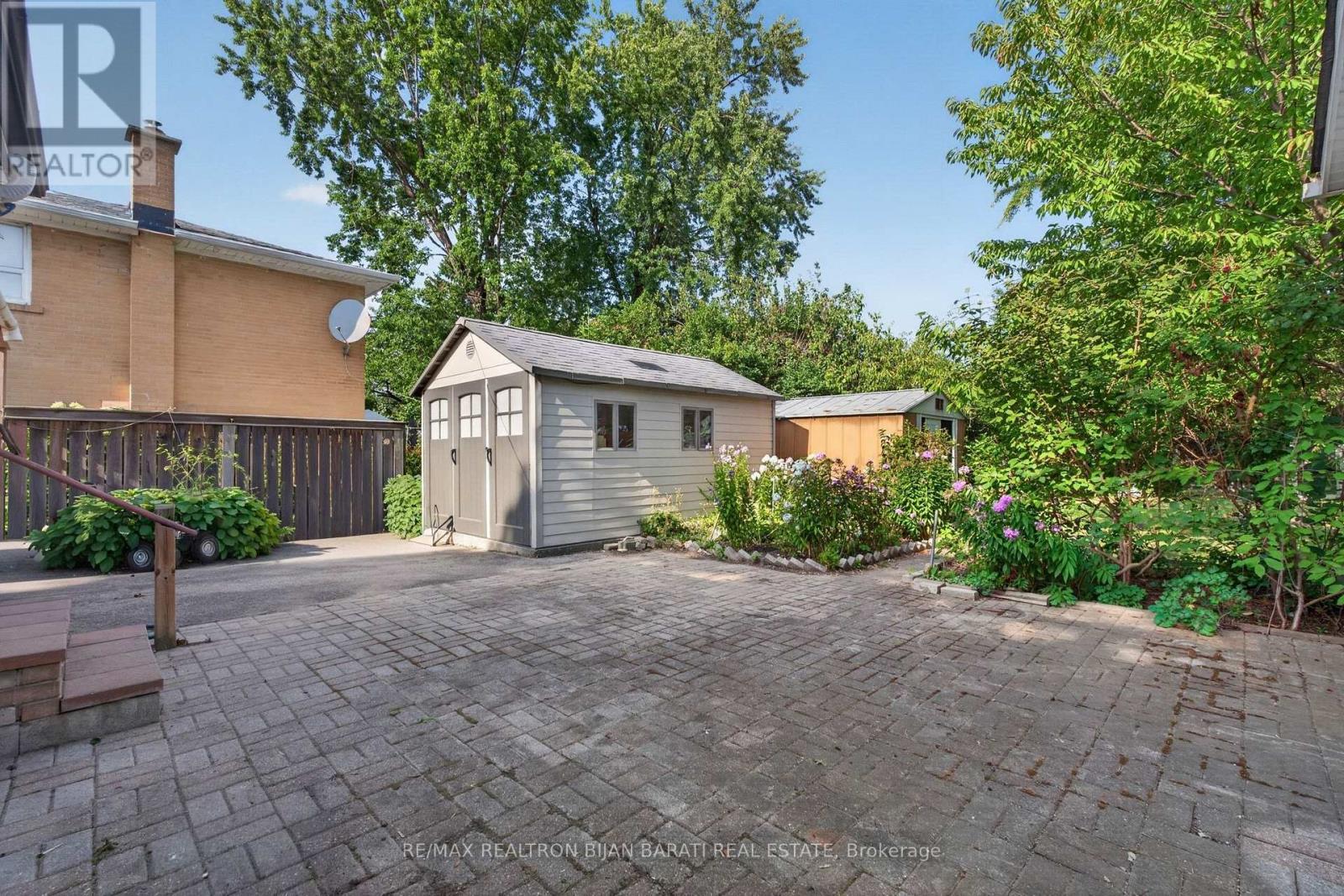 601 CONACHER DRIVE - Image 35