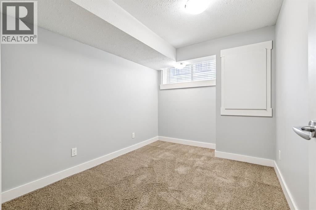 145 Rainbow Falls Glen - 30