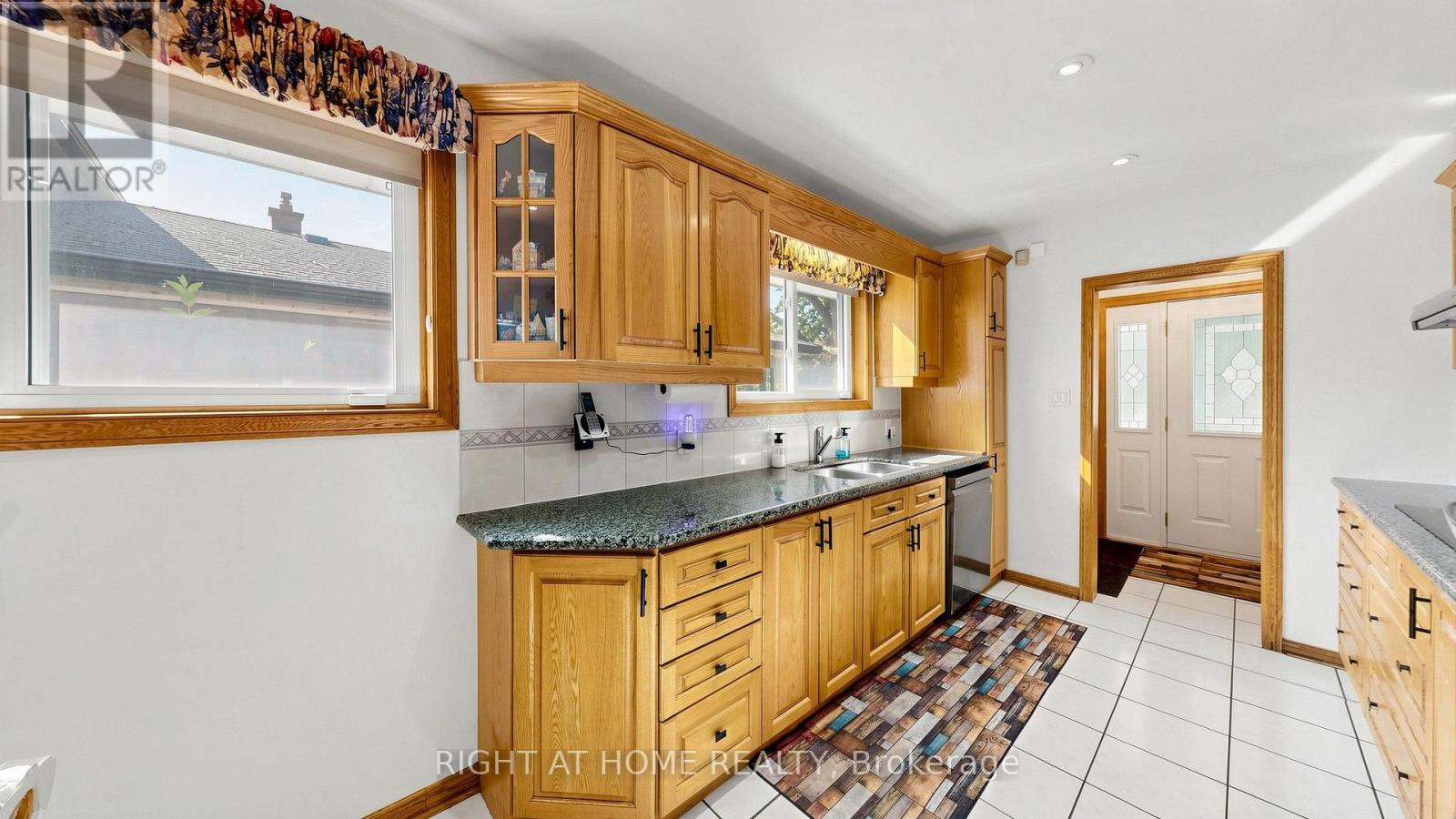15 SKYRIDGE ROAD - Image 16