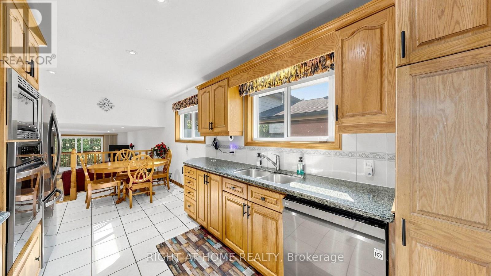 15 SKYRIDGE ROAD - 18