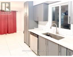 Kitchen - 1678 Dellbrook Avenue, Pickering, ON L1X2B1 Photo 9