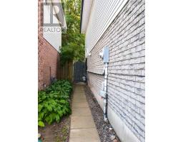 Bsmt - 71 Cherry Blossom Crescent, Clarington, ON L1E1G6 Photo 18