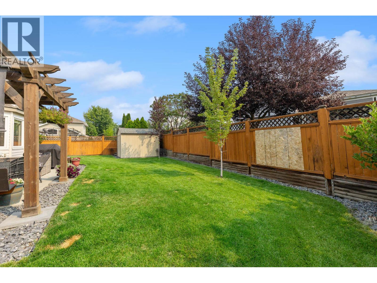 715 Hemlock Road - 44