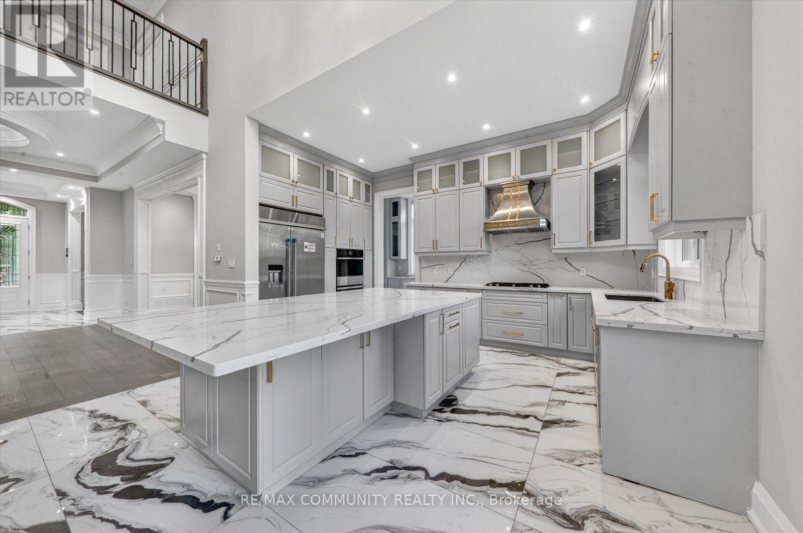 154 BURKHOLDER STREET - Image 24