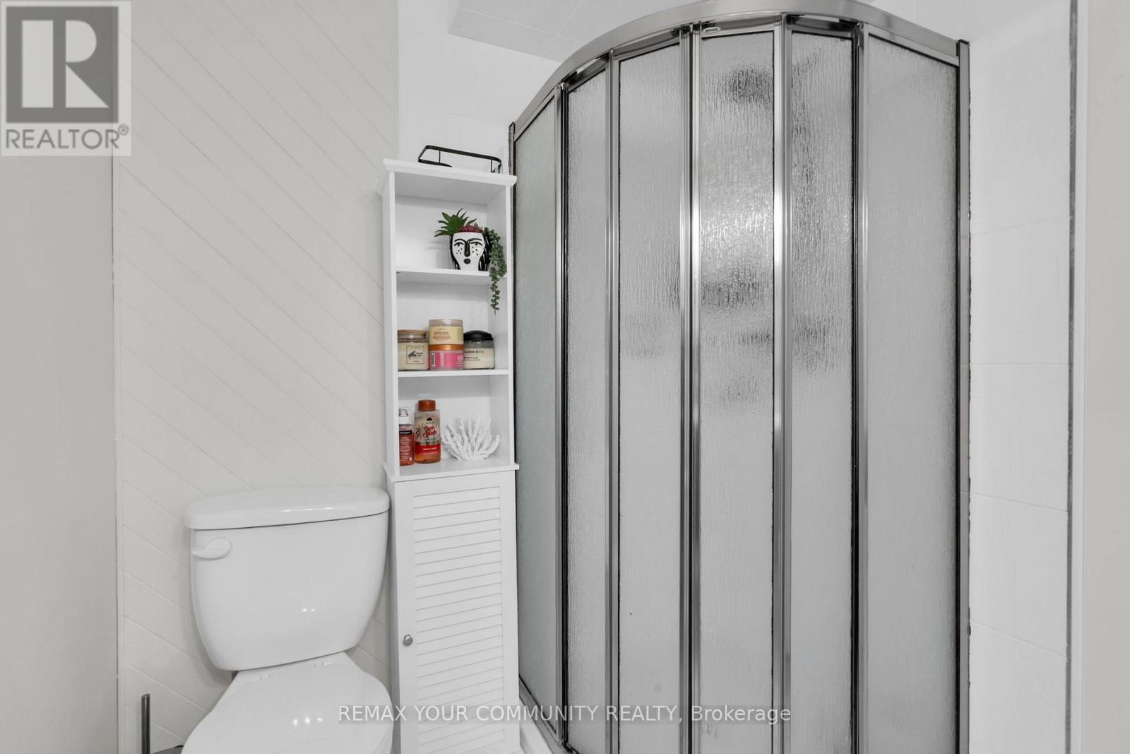 192 BISCAYNE BOULEVARD - Image 32