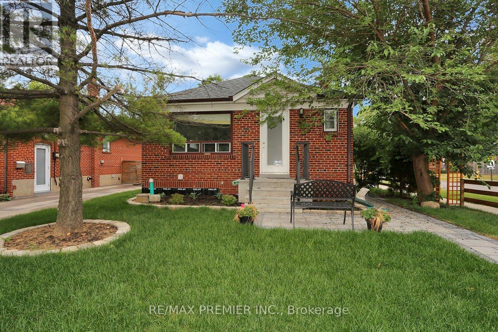 Photo of 37 Silvercrest Avenue