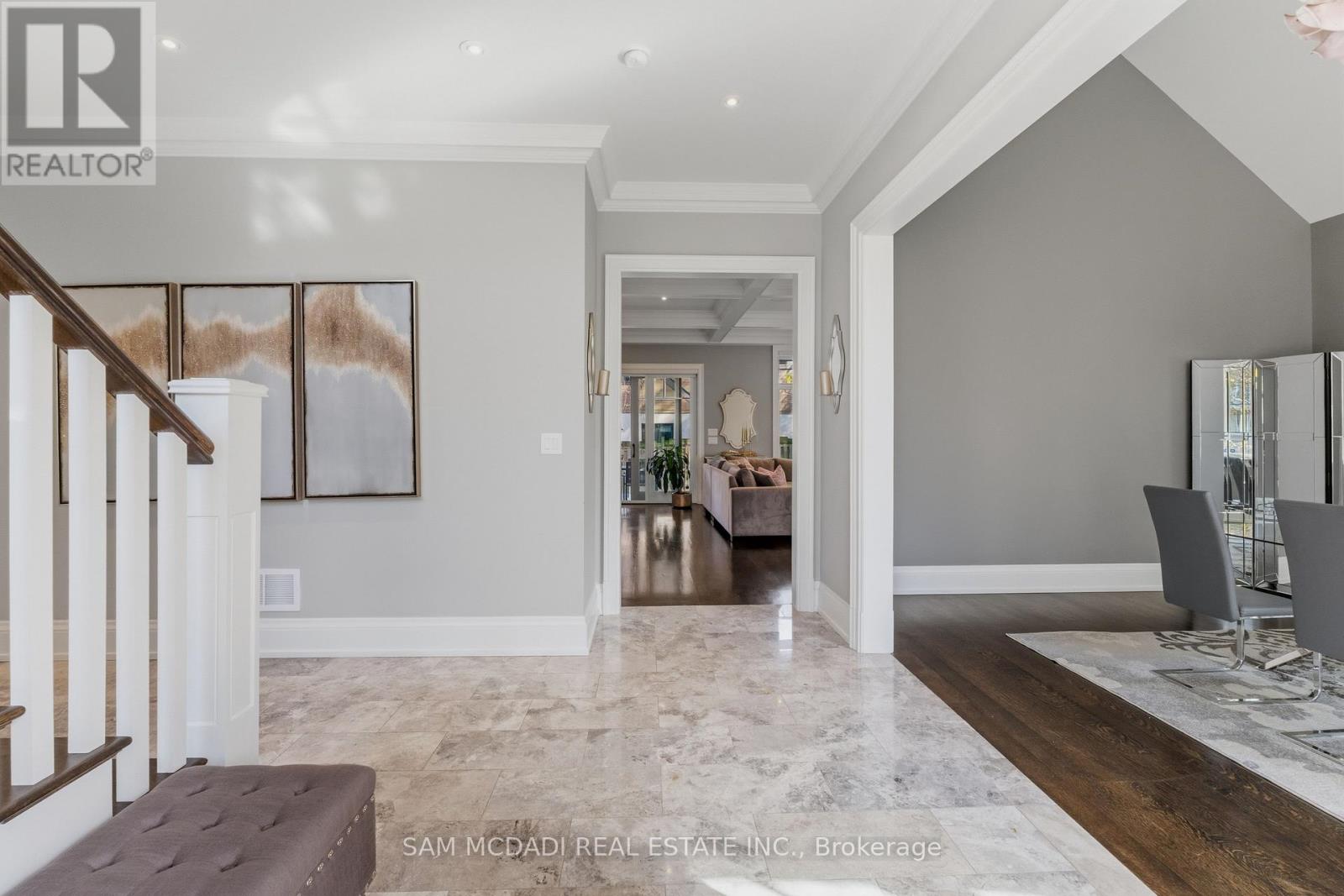 36 VERONICA DRIVE - Image 4