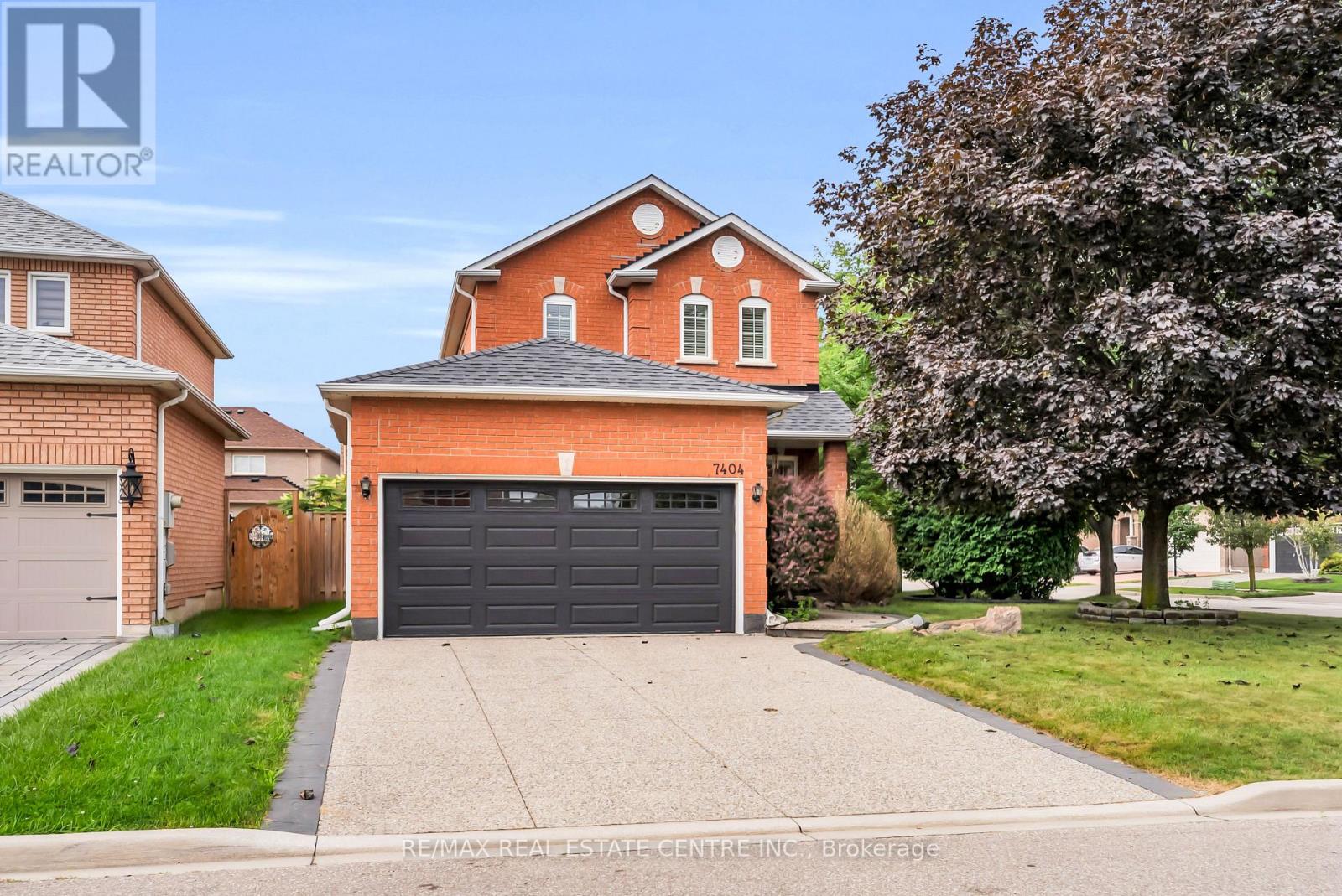 Photo of 7404 Davemark Court