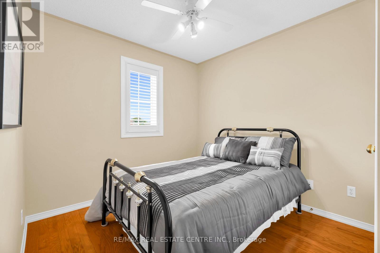 7404 DAVEMARK COURT - 38