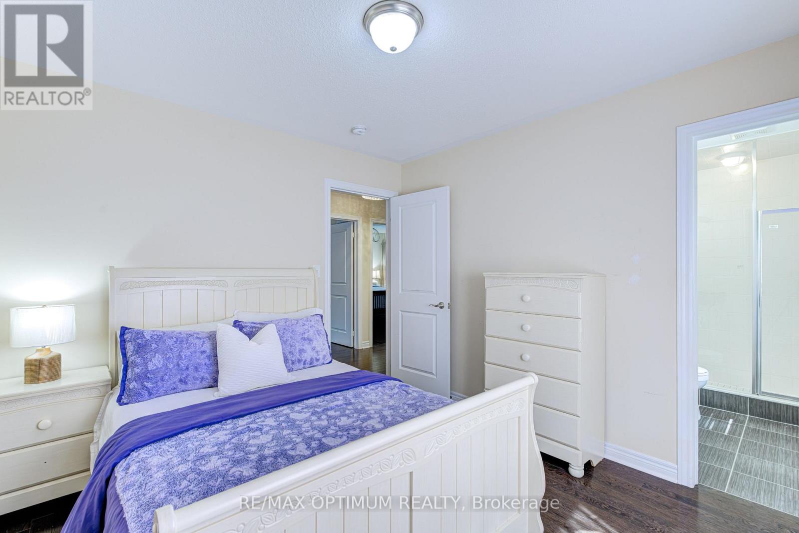 274 BUICK BOULEVARD - Image 25