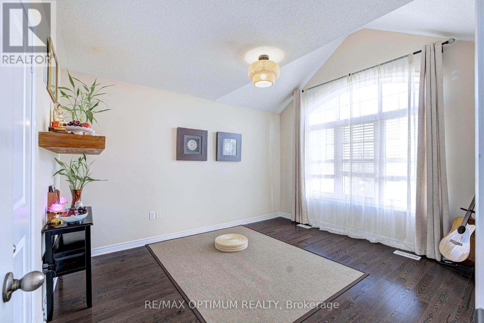274 BUICK BOULEVARD - Image 30