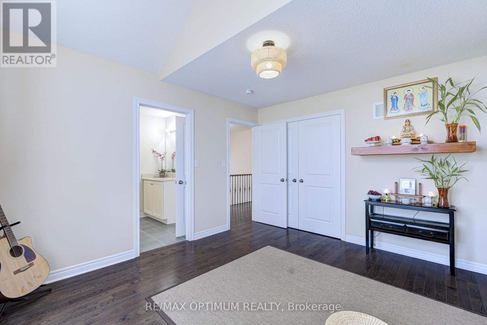 274 BUICK BOULEVARD - Image 31