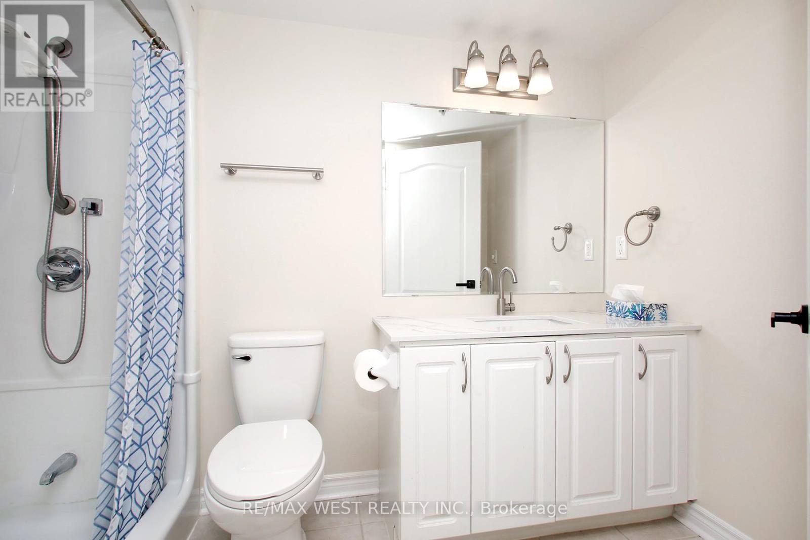 #1101 350 PRINCESS ROYAL DRIVE - Image 18