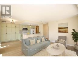 Living room - 1101 - 350 Princess Royal Drive, Mississauga, ON L5B4N1 Photo 6