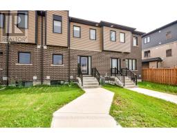 35 Pumpkin Corner Crescent, Barrie, ON L9J0T5 Photo 37