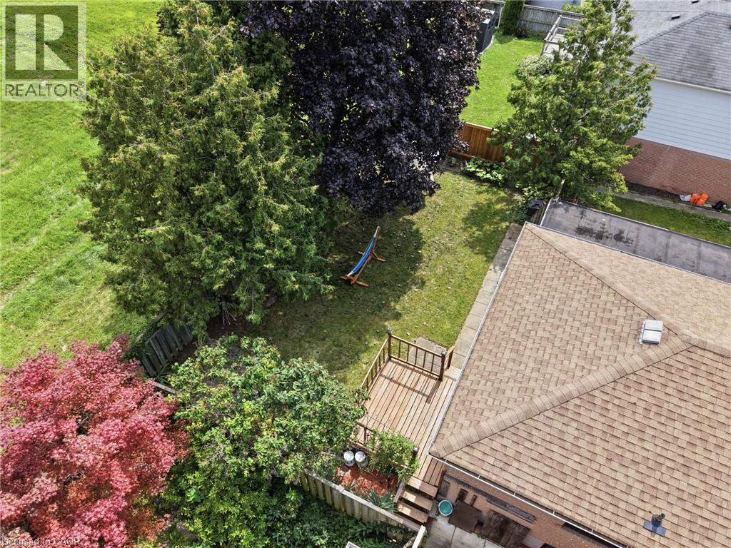 88 CAVEHILL Crescent - Image 25