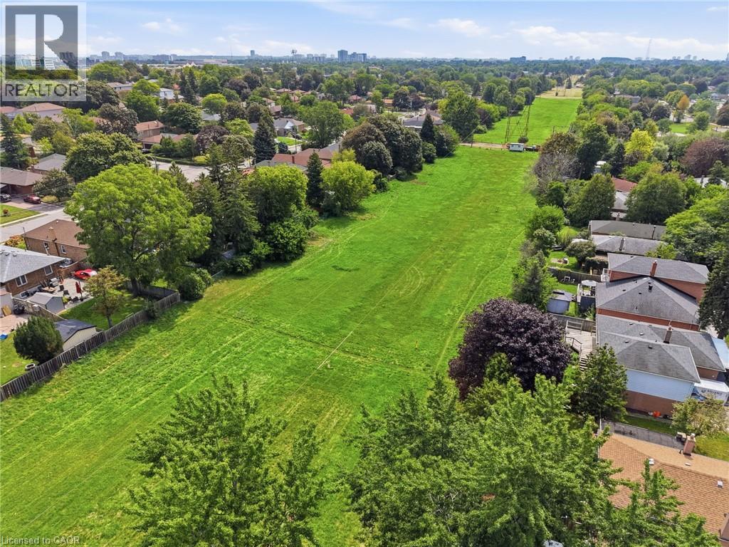 88 CAVEHILL Crescent - Image 27