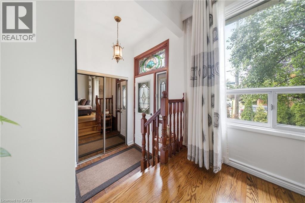 88 CAVEHILL Crescent - Image 4