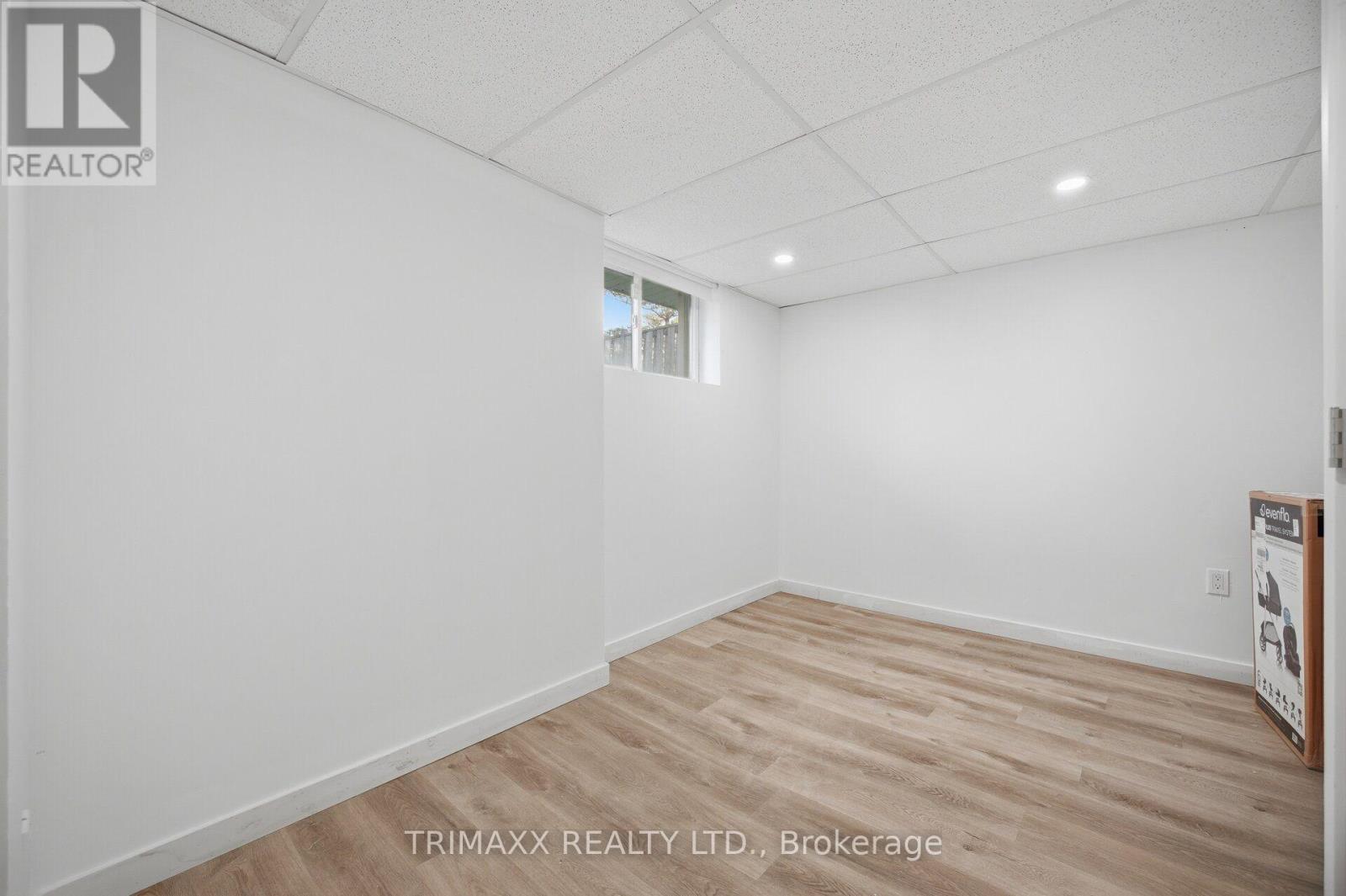 16 LORAINE DRIVE - Image 33