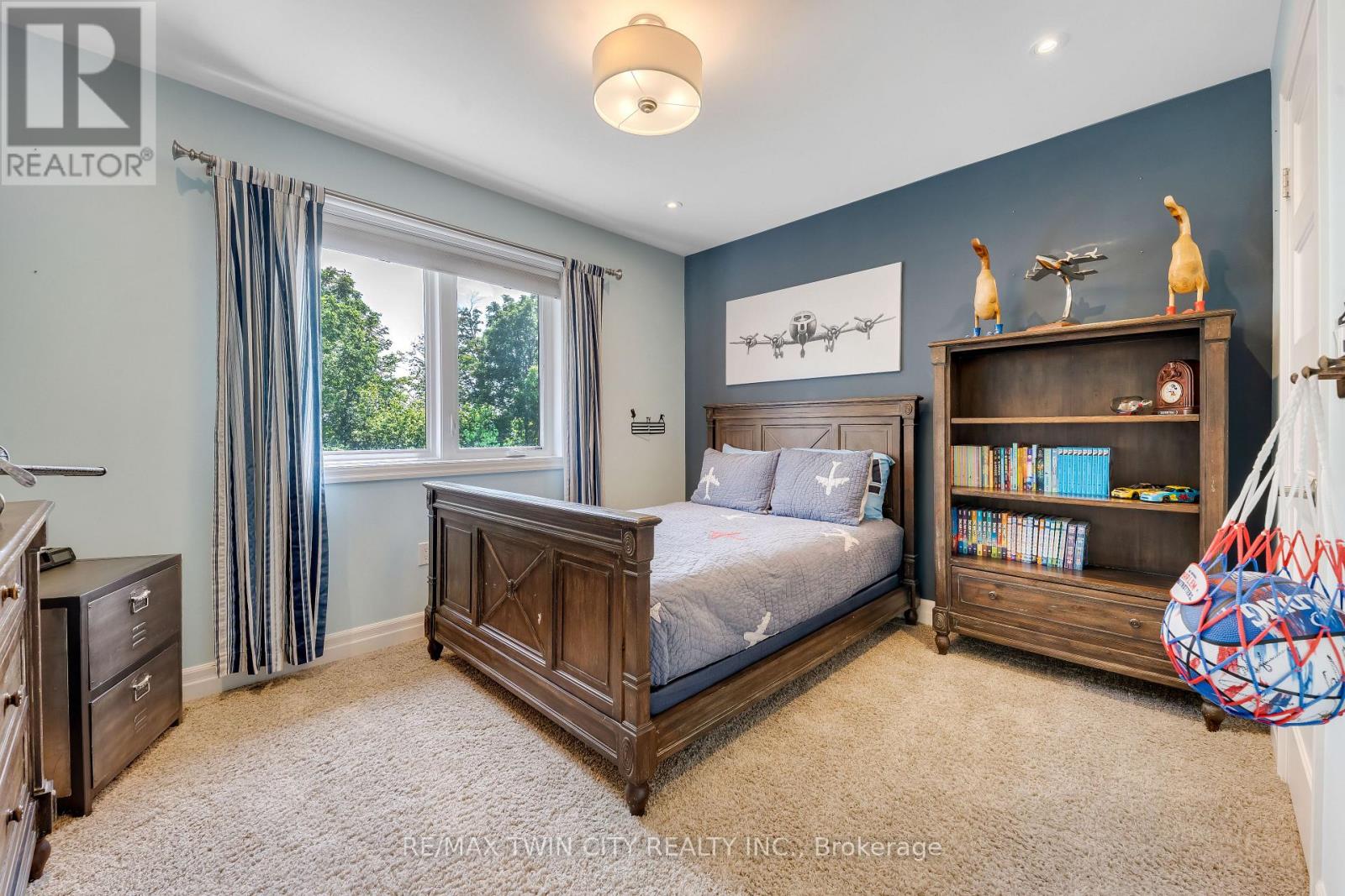 #3 258 EDGEWATER CRESCENT - Image 24