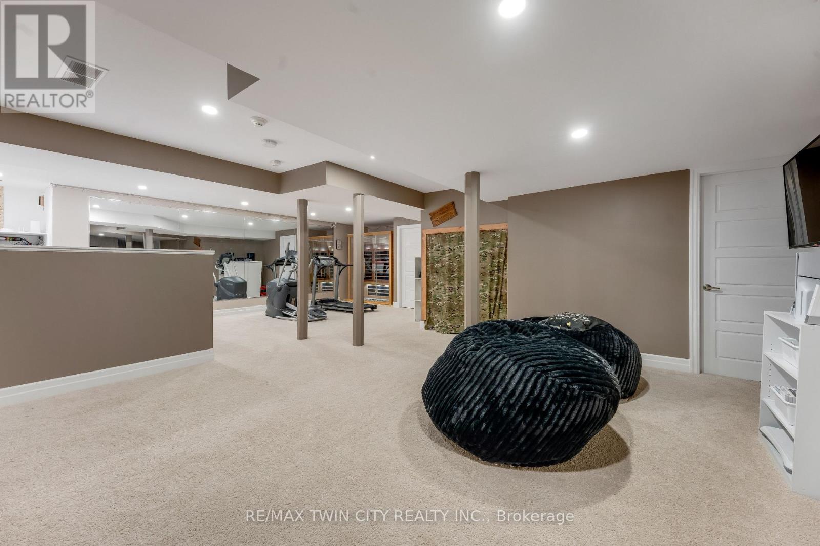 #3 258 EDGEWATER CRESCENT - Image 36