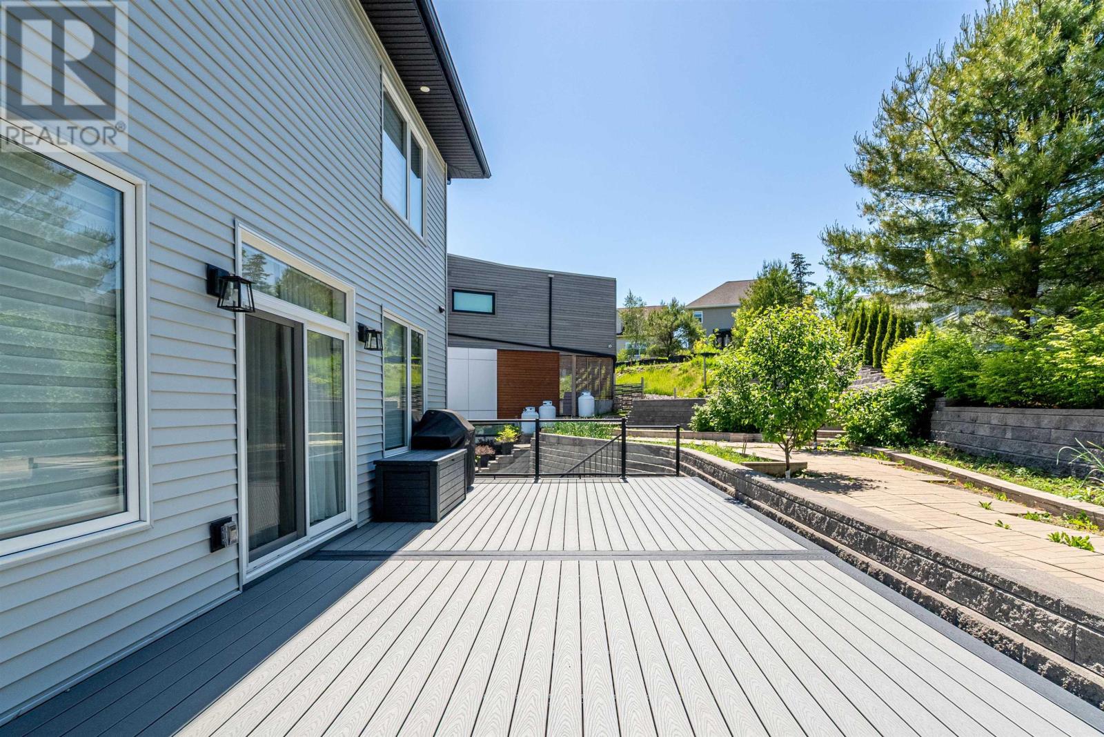 Property 38 of 47 of 69 Sophia Street