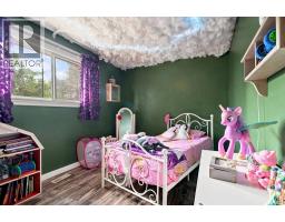 1121 5 Avenue, Beaverlodge, AB T0H0C0 Photo 16