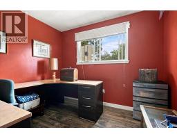 1121 5 Avenue, Beaverlodge, AB T0H0C0 Photo 17