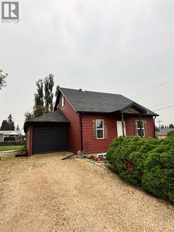 Driveway/Garage