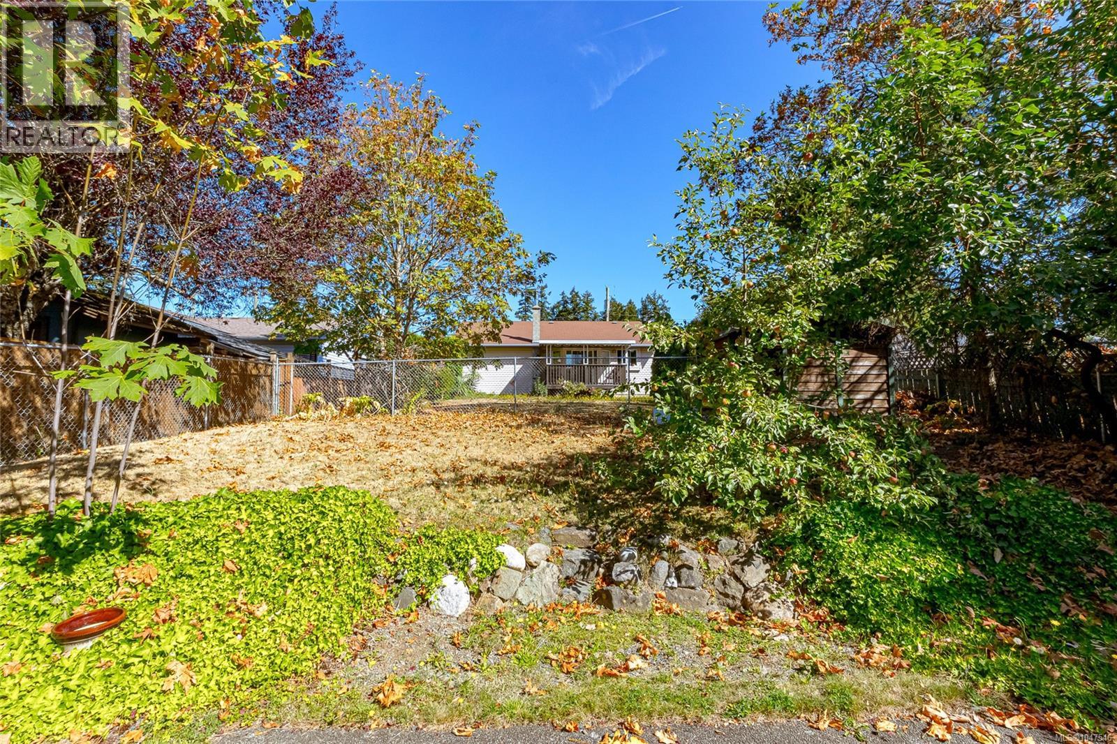 2562 Rosstown Rd - 19