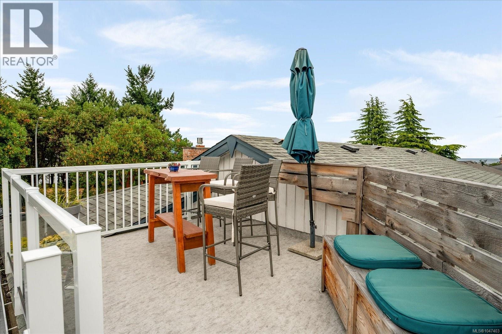 6223 Icarus Dr, Nanaimo