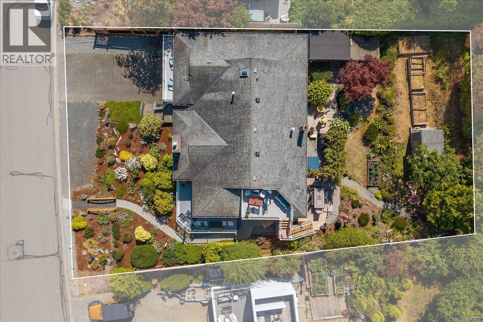 6223 Icarus Dr, Nanaimo