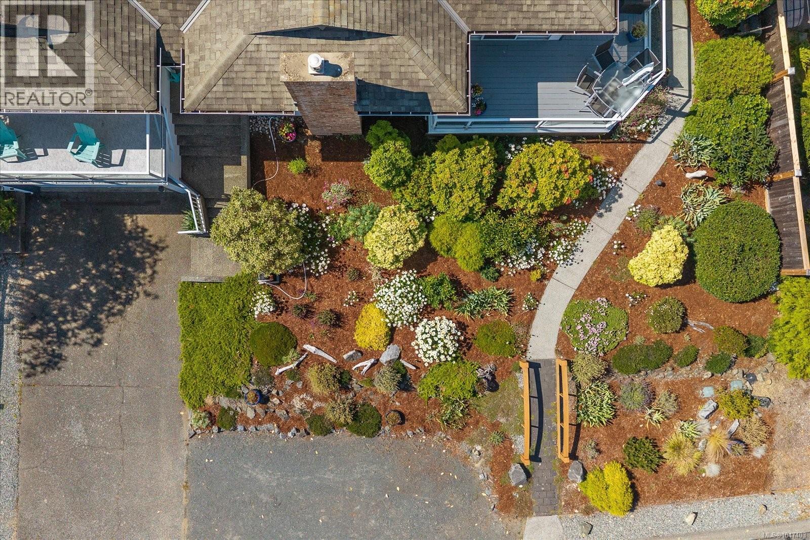 6223 Icarus Dr, Nanaimo