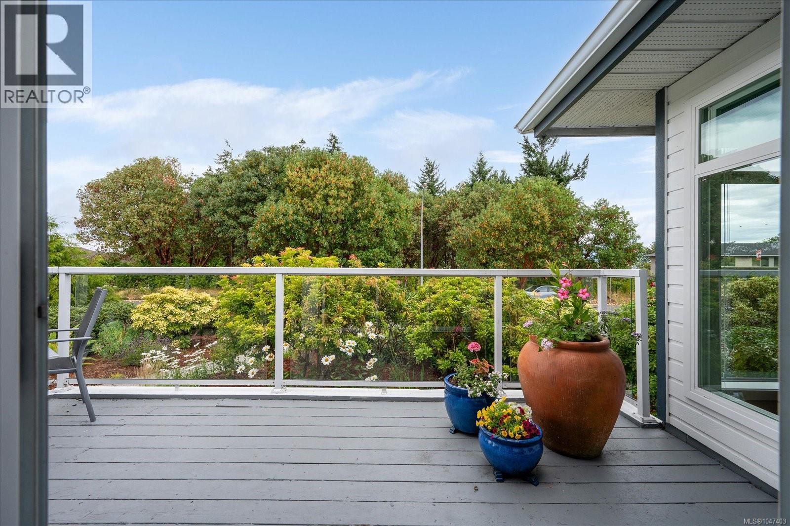 6223 Icarus Dr, Nanaimo