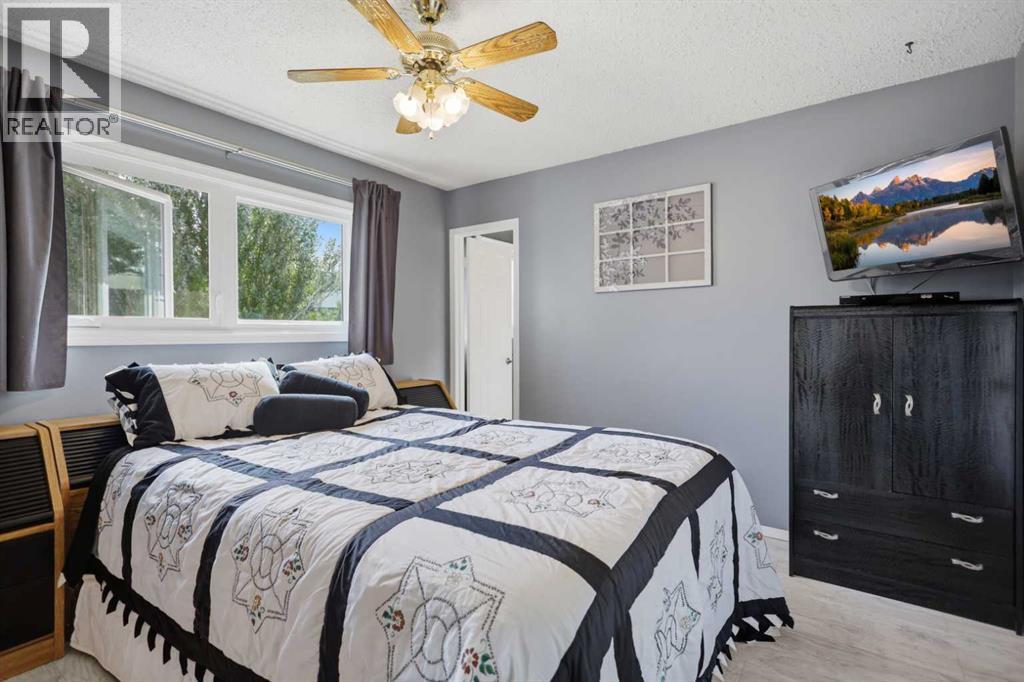 Listing photo – 7 Halman Crescent, Red Deer
