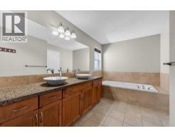 52 Reunion Close Nw, Airdrie, AB T4B0M2 Photo 35