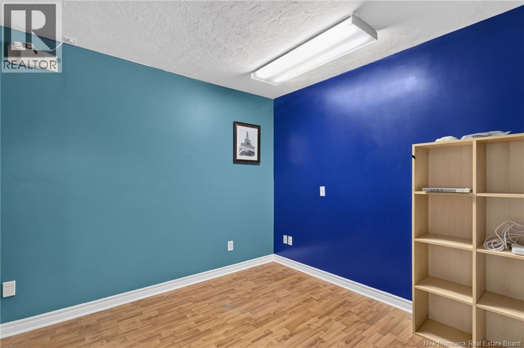 23 Flint Court - 36