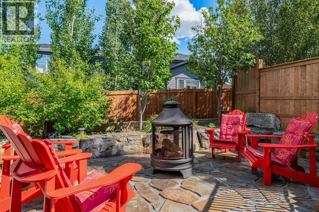 58 Crestbrook Drive SW - Image 41