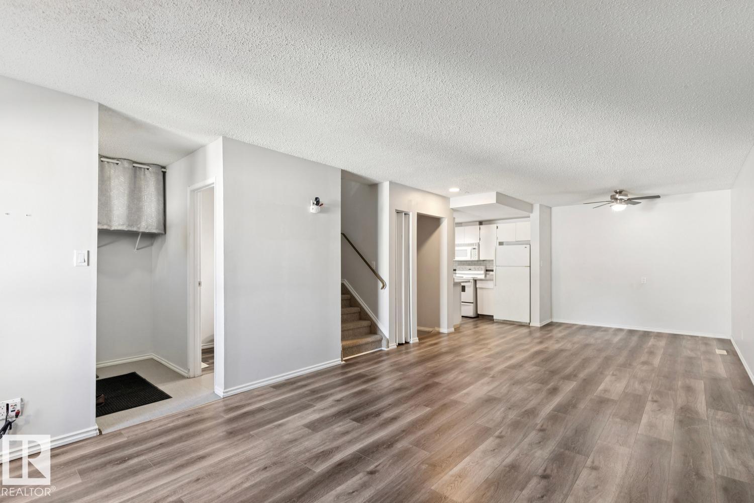 6356 184 St NW NW photo 5 — MLS® E4505402