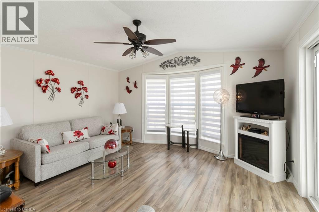 27 ELM Street - Image 10