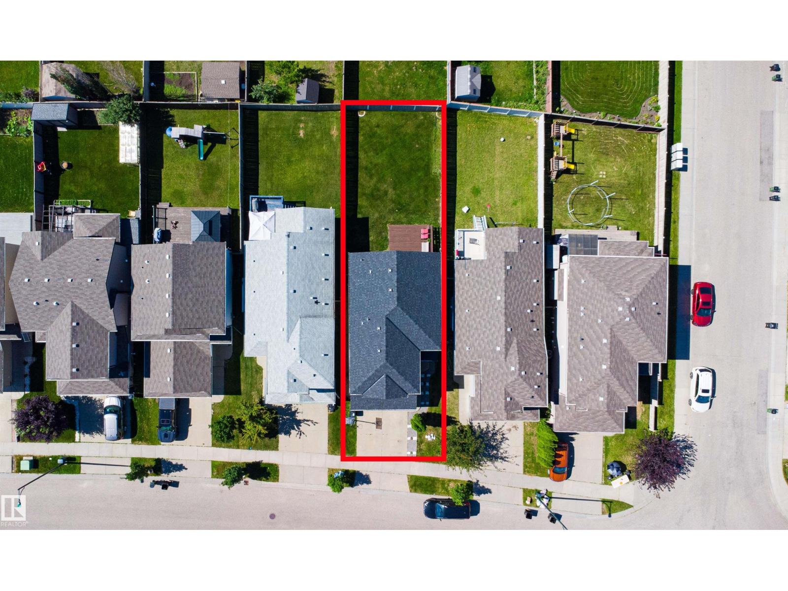 3760 12 ST NW - 3