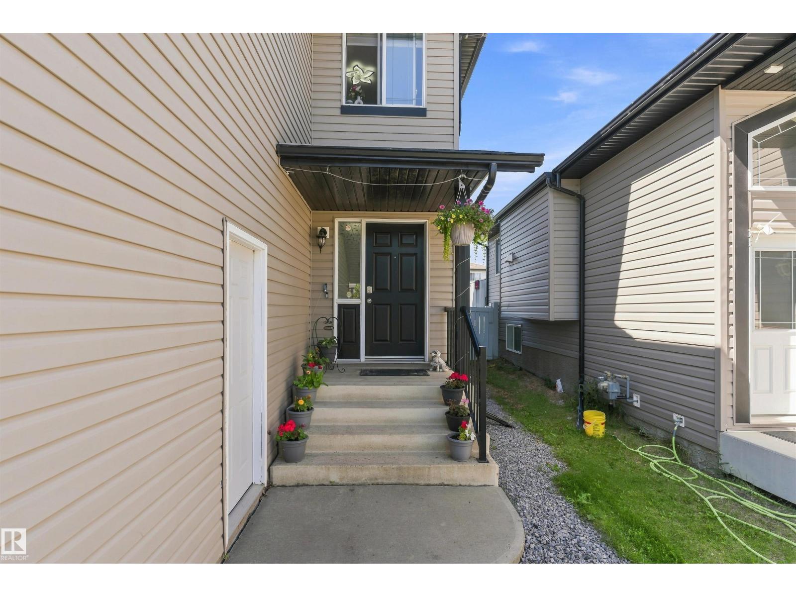 3760 12 St NW photo 5 — MLS® E4505403