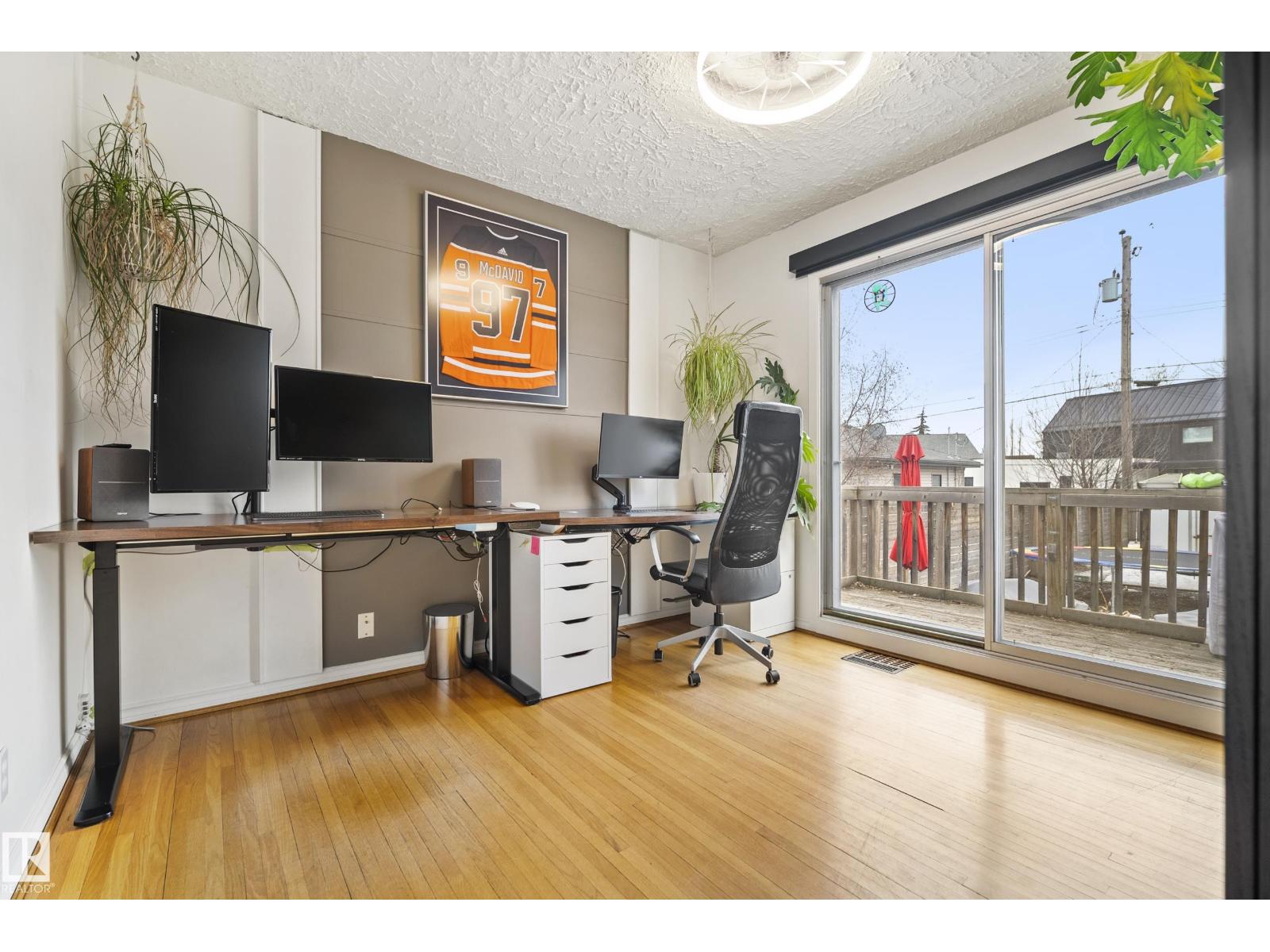 13519 110 A AV NW - 21