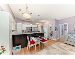 #211 9750 94 St Nw, Edmonton, AB T6C2E3 Photo 13